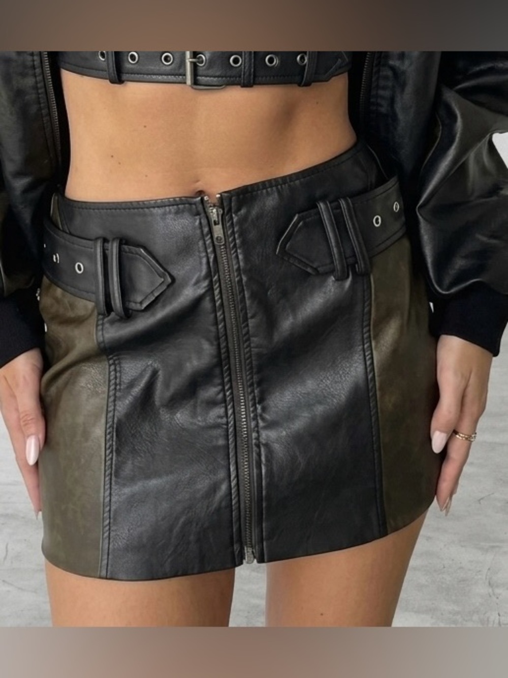 Outcast Clothing Black and Brown Mini Skirt Small